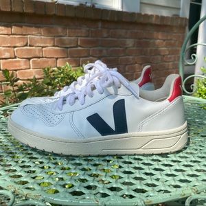 Navy and Red Veja’s